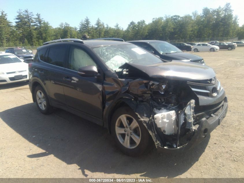 2013 TOYOTA RAV4 XLE - JTMRFREV9D5009805