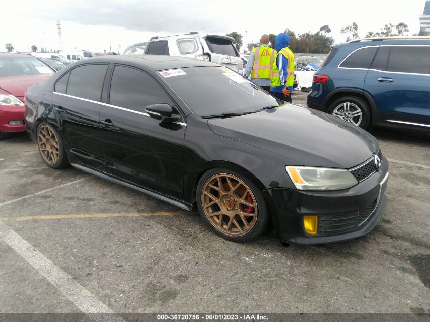 2014 VOLKSWAGEN JETTA SEDAN GLI AUTOBAHN - 3VW4T7AJ2EM222081