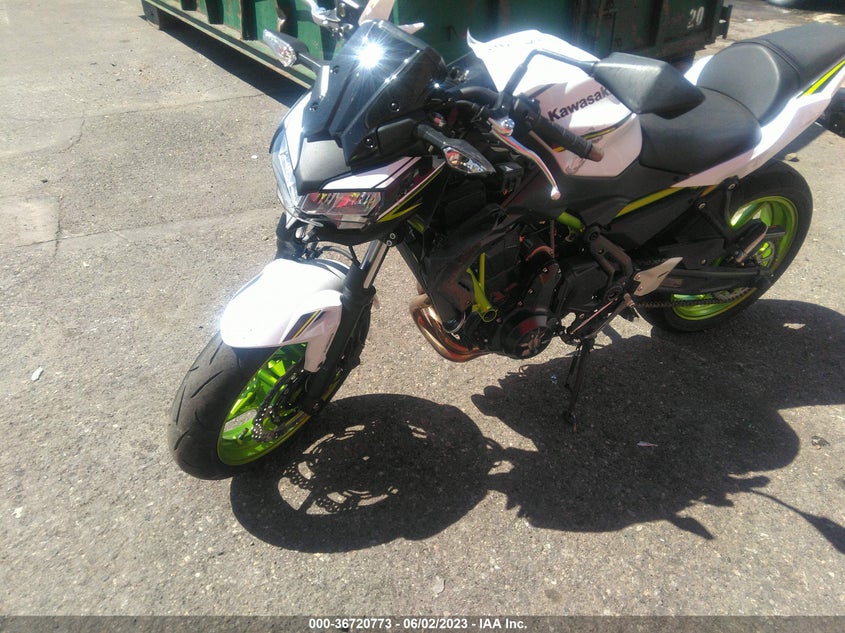 VIN ML5EREK18MDA28347 2021 KAWASAKI ER650 K