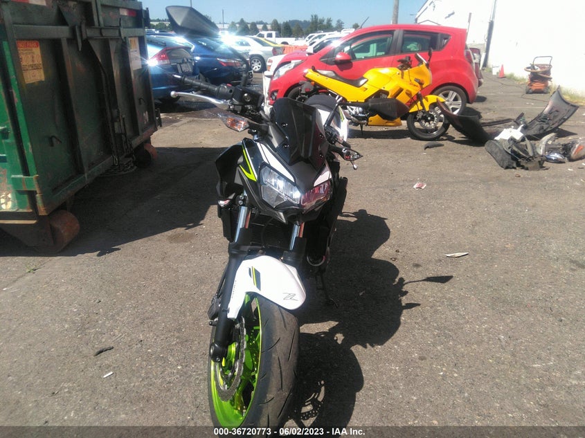 VIN ML5EREK18MDA28347 2021 KAWASAKI ER650 K