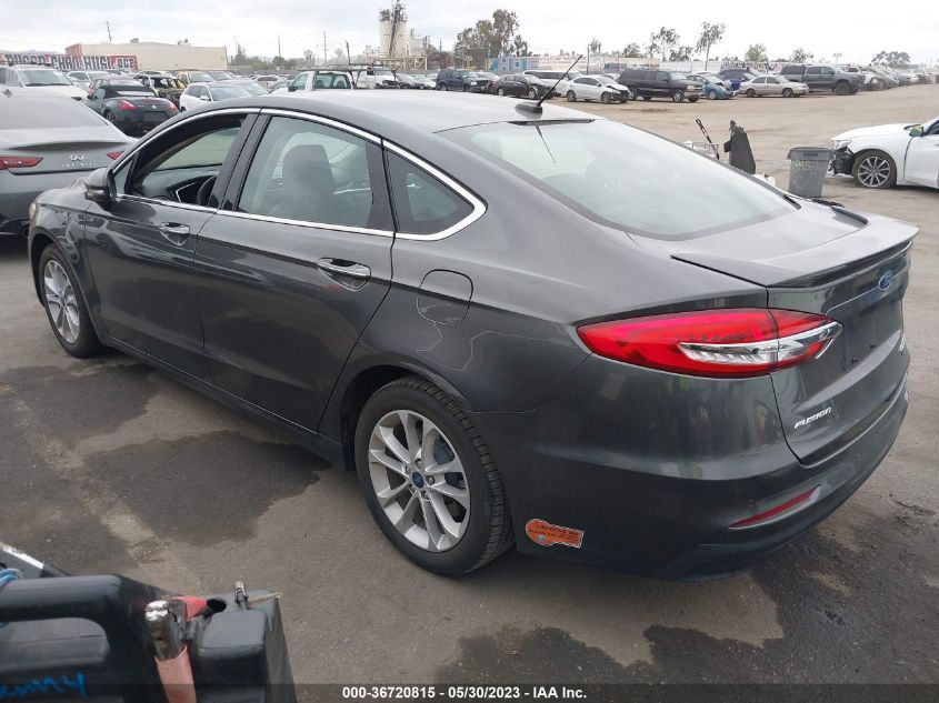 2020 FORD FUSION ENERGI TITANIUM - 3FA6P0SU6LR149092