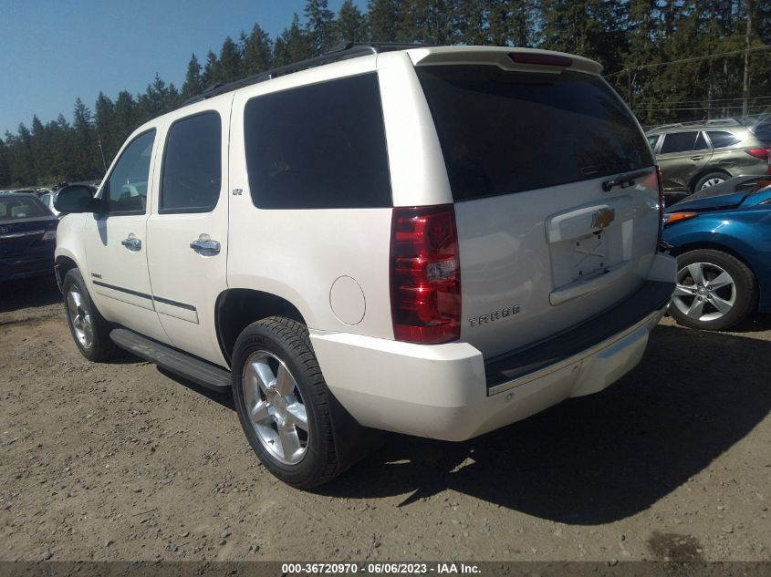 2013 CHEVROLET TAHOE LTZ - 1GNSKCE01DR111890