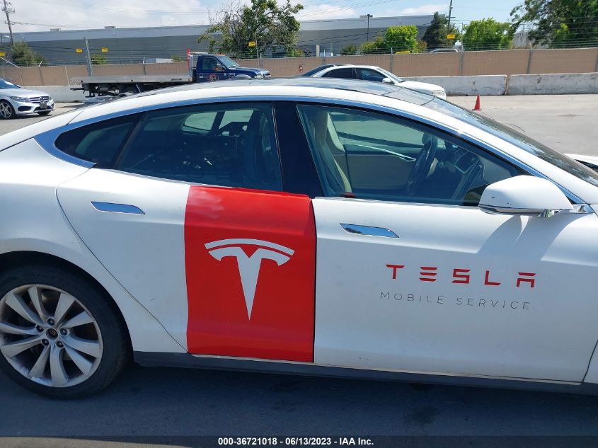 2014 TESLA MODEL S 60 KWH BATTERY/P85 - 5YJSA1H17EFP32255