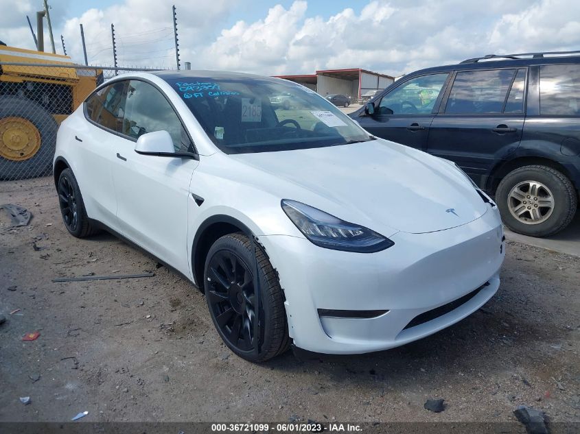 2023 TESLA MODEL Y LONG RANGE - 7SAYGDEE6PA093354