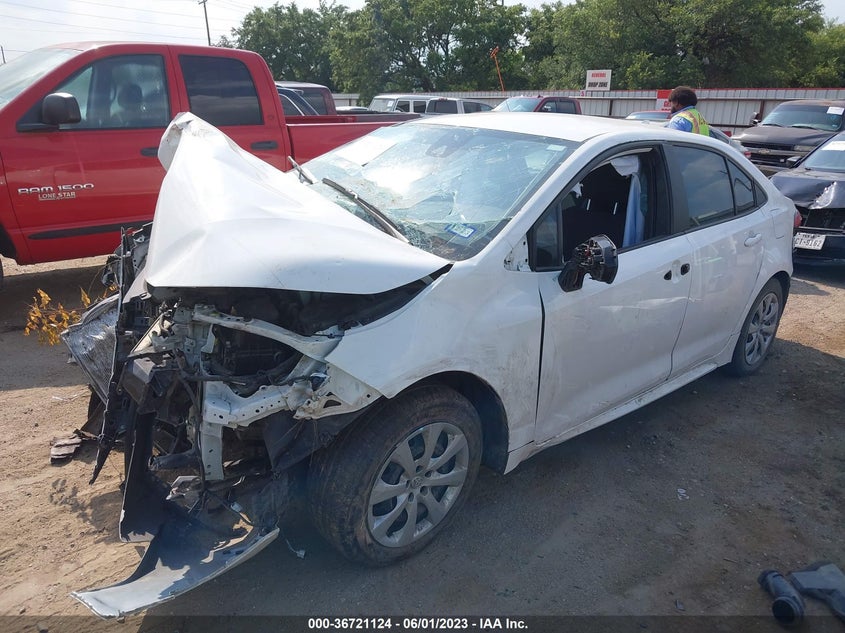 VIN 5YFEPMAE4MP153186 2021 TOYOTA COROLLA LE