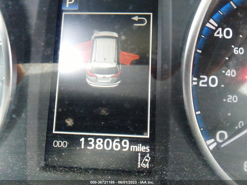 VIN 2T3ZFREVXJW447401 2018 TOYOTA RAV4 LE