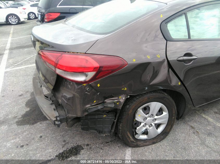 2017 KIA FORTE LX - 3KPFL4A79HE075299