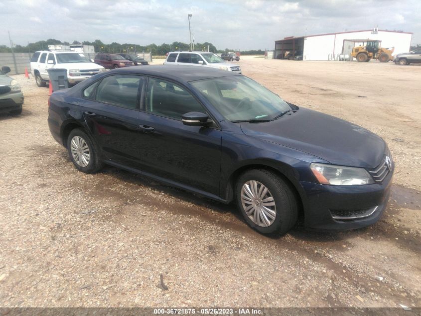 2014 VOLKSWAGEN PASSAT S - 1VWAP7A31EC011285