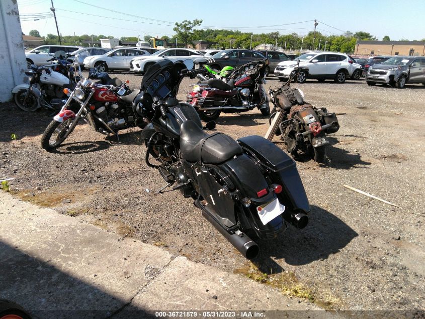 2018 HARLEY-DAVIDSON FLHXS STREET GLIDE SPECIAL - 1HD1KRC13JB666930