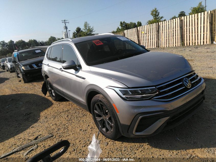 2022 VOLKSWAGEN TIGUAN SE - 3VV2B7AX6NM059891