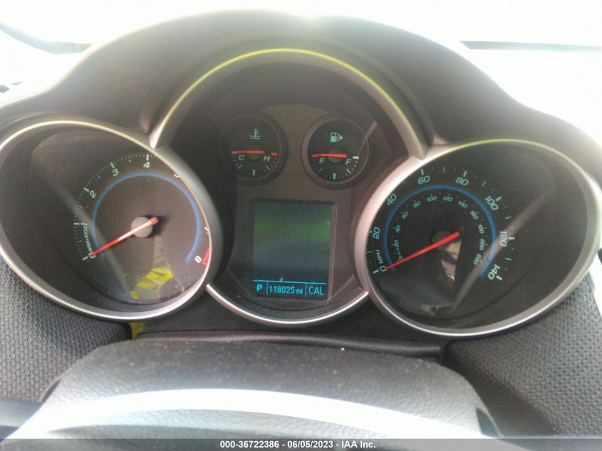 2014 CHEVROLET CRUZE 1LT - 1G1PC5SB5E7124354