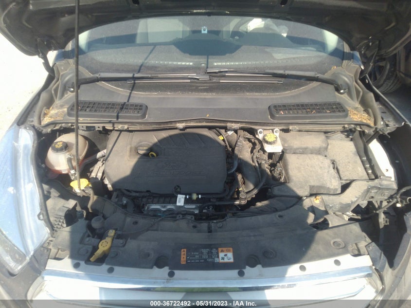 VIN 1FMCU0GD4JUD17375 2018 FORD ESCAPE SE