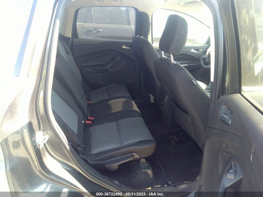 VIN 1FMCU0GD4JUD17375 2018 FORD ESCAPE SE