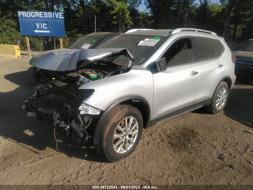 VIN KNMAT2MV6HP552649 2017 NISSAN ROGUE SV