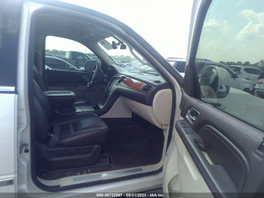 2014 CADILLAC ESCALADE PLATINUM - 1GYS3DEF9ER149895