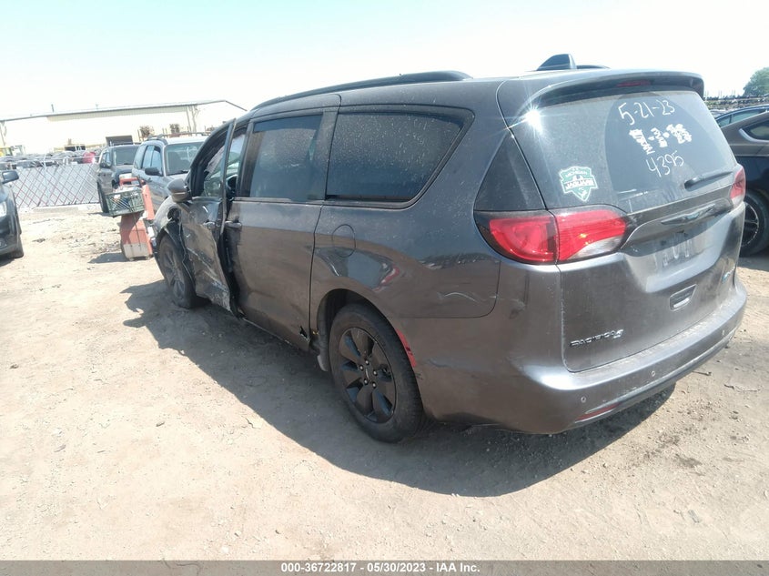 VIN 2C4RC1N70LR244395 2020 CHRYSLER PACIFICA HYBRID LIMITED