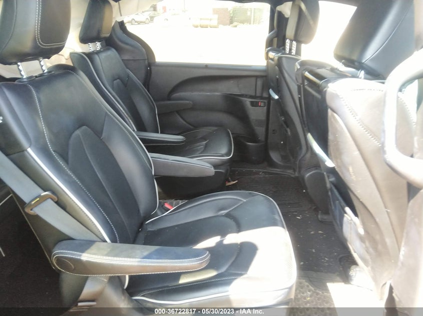 VIN 2C4RC1N70LR244395 2020 CHRYSLER PACIFICA HYBRID LIMITED