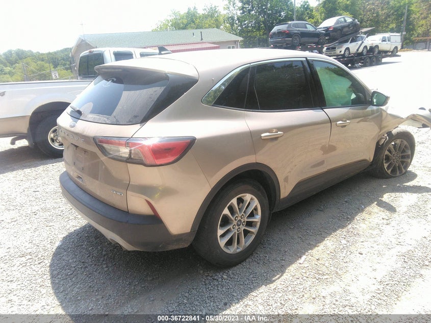 VIN 1FMCU9G67LUC69573 2020 FORD ESCAPE SE