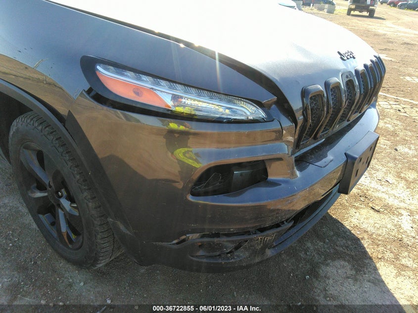 VIN 1C4PJMDX3JD607353 2018 JEEP CHEROKEE LIMITED