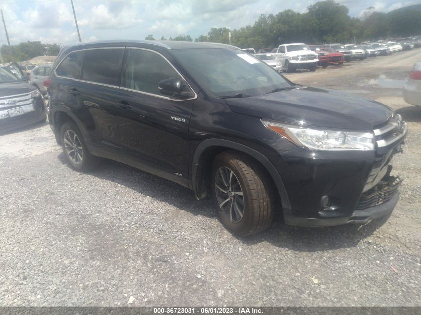 2019 TOYOTA HIGHLANDER HYBRID XLE - 5TDJGRFH0KS070387