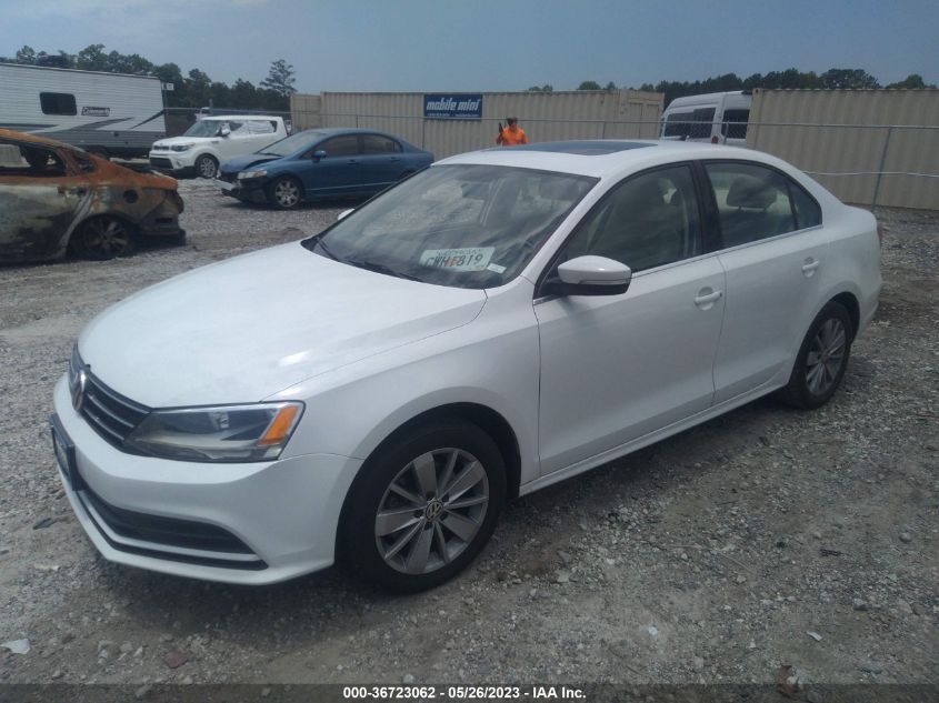 2015 VOLKSWAGEN JETTA SEDAN 1.8T SE W/CONNECTIVITY - 3VWD07AJ7FM402277