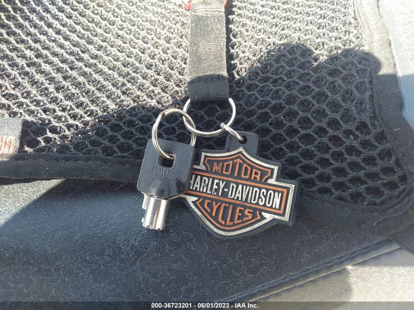 2007 HARLEY-DAVIDSON FXDBI - 1HD1GX4177K336690