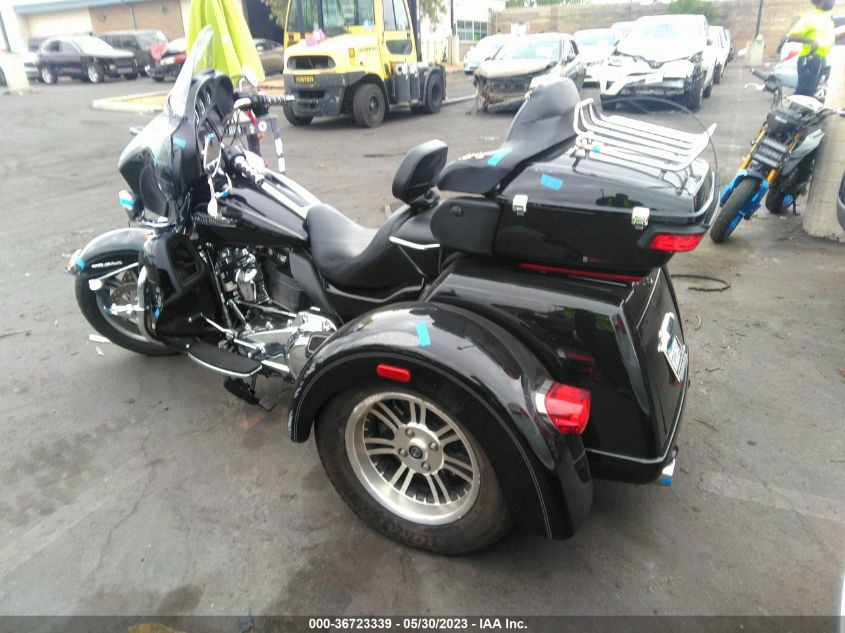 2017 HARLEY-DAVIDSON FLHTCUTG TRI GLIDE ULTRA 1HD1MAD3XHB853667