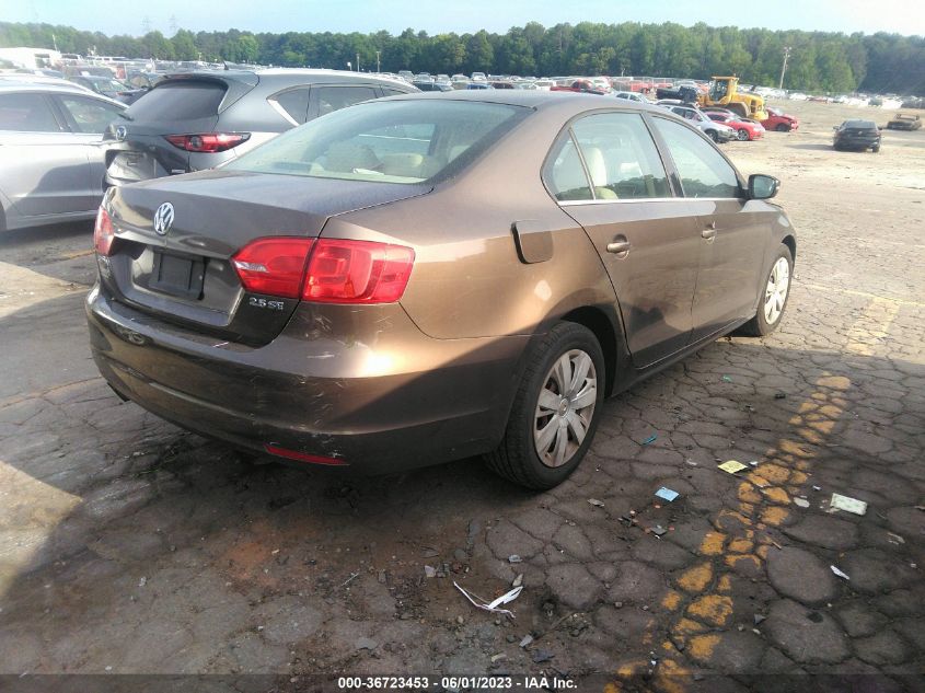 2013 VOLKSWAGEN JETTA SEDAN SE - 3VWDP7AJ6DM396156