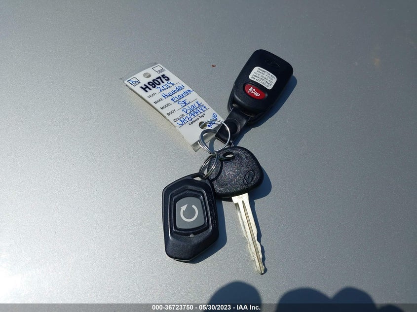 VIN 5NPD74LF4JH399987 2018 HYUNDAI ELANTRA SE