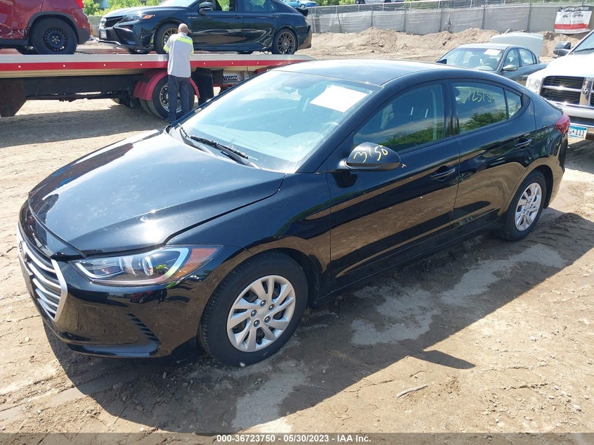 VIN 5NPD74LF4JH399987 2018 HYUNDAI ELANTRA SE