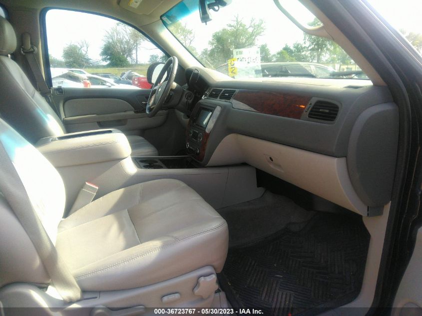 2013 CHEVROLET TAHOE LT - 1GNSKBE02DR252204