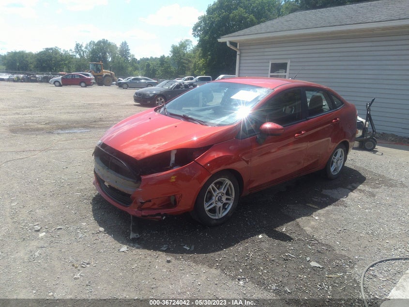 VIN 3FADP4BJ3JM145922 2018 FORD FIESTA SE