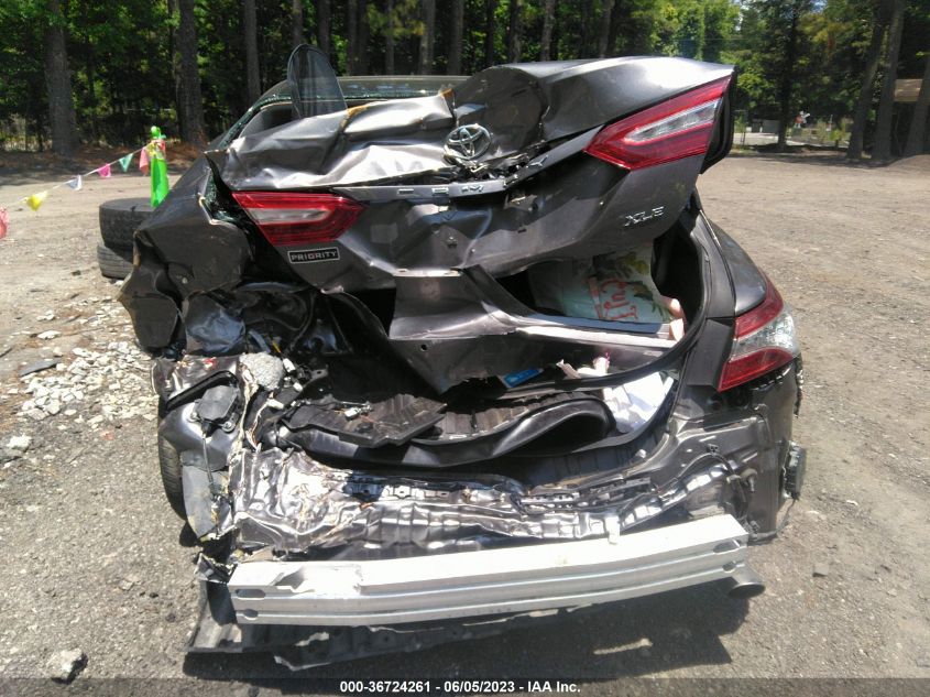 2018 TOYOTA CAMRY LE/SE/XLE/L - 4T1B11HK1JU118128