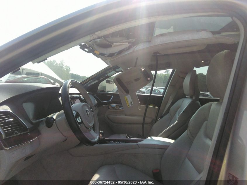 2016 VOLVO XC90 T6 MOMENTUM - YV4A22PK5G1038648