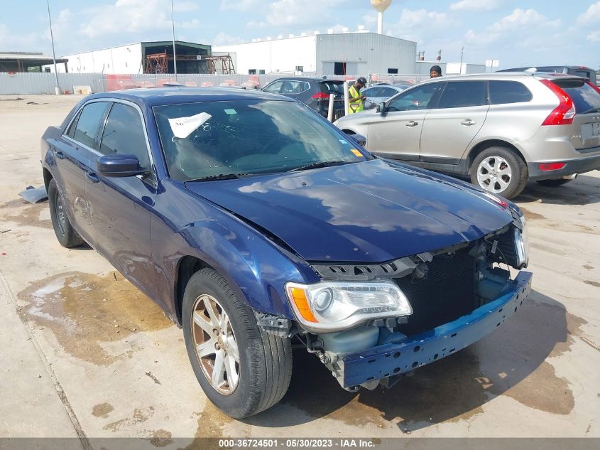 2013 CHRYSLER 300 - 2C3CCAAG3DH741156