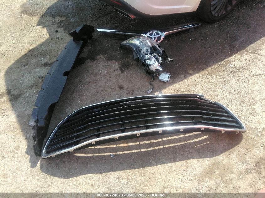 2016 TOYOTA AVALON LIMITED/TOURING/XLE - 4T1BK1EB2GU215722