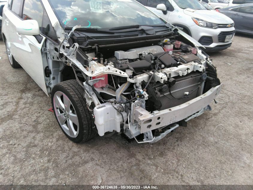 2015 TOYOTA PRIUS FOUR - JTDKN3DU9F1943807