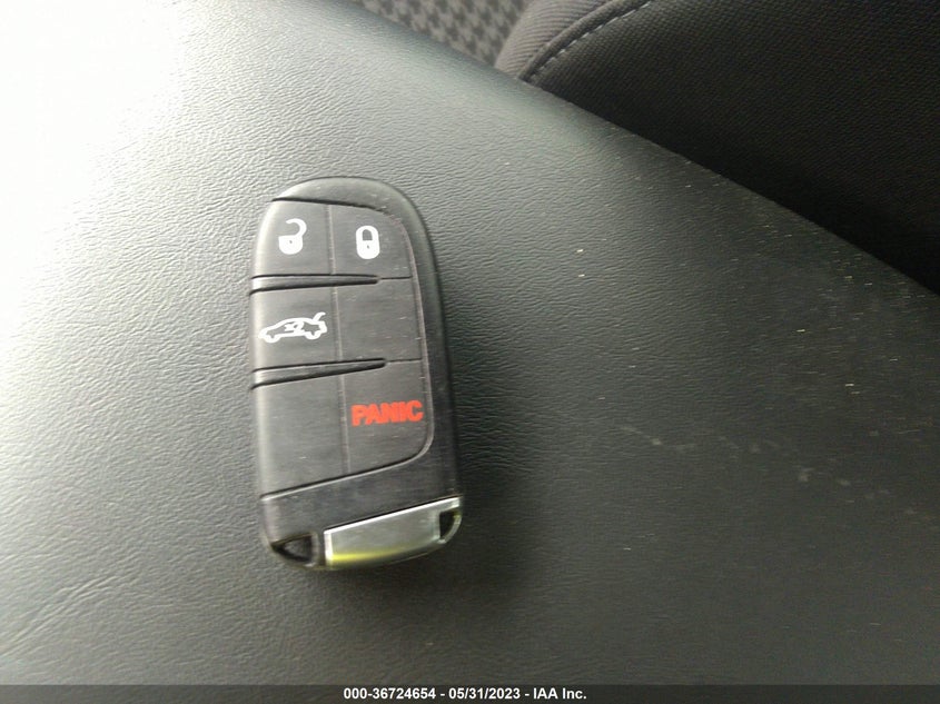 VIN 2C3CDZAG3LH215152 2020 DODGE CHALLENGER SXT