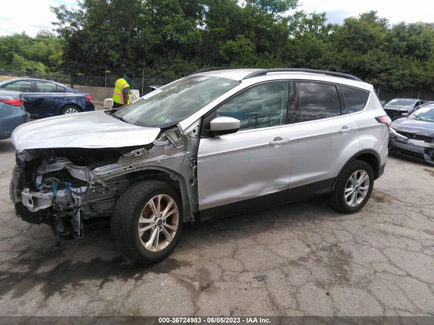 2018 FORD ESCAPE SE - 1FMCU9GD8JUB53195