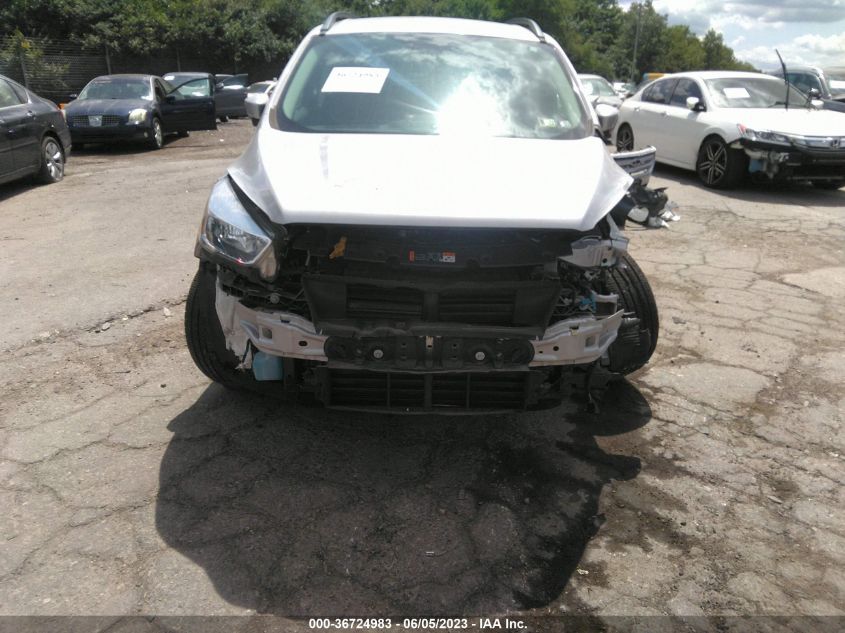 2018 FORD ESCAPE SE - 1FMCU9GD8JUB53195