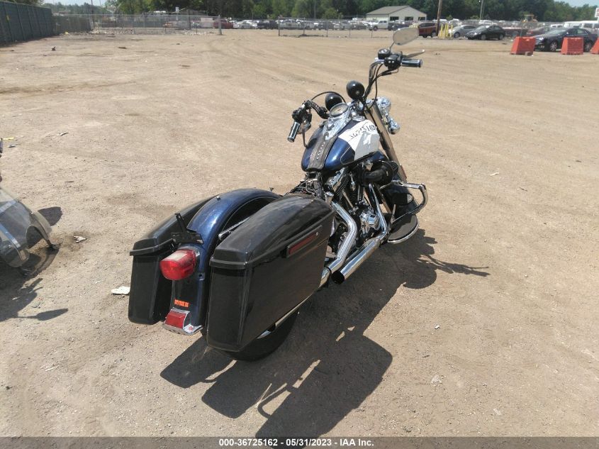 2012 HARLEY-DAVIDSON FLSTC HERITAGE SOFTAIL CLASSIC - 1HD1BWV12CB033379