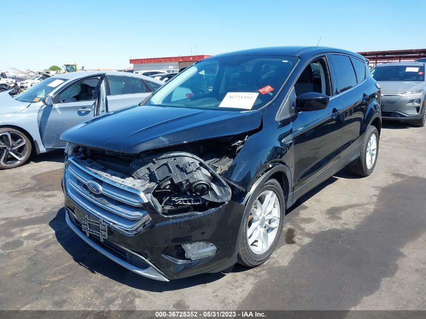 2017 FORD ESCAPE SE - 1FMCU0GD8HUE92061