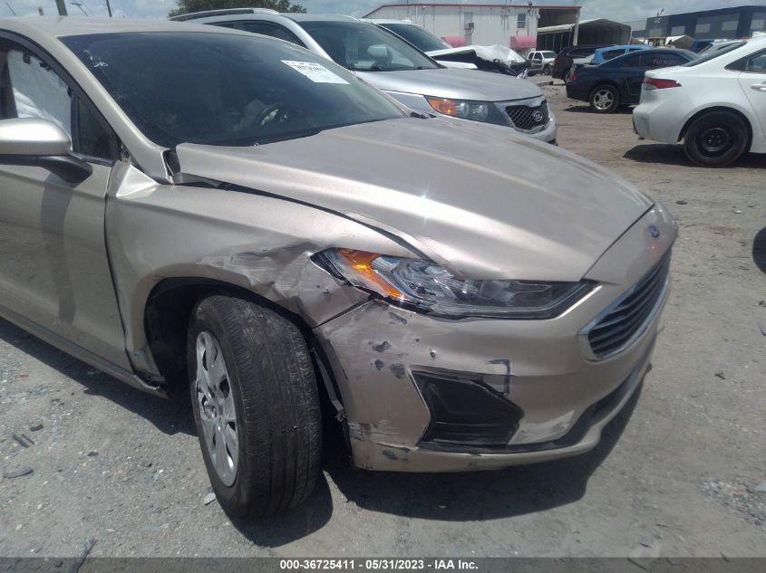 2019 FORD FUSION S - 3FA6P0G78KR280834