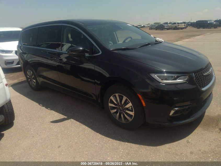 2023 CHRYSLER PACIFICA HYBRID TOURING L - 2C4RC1L76PR555905
