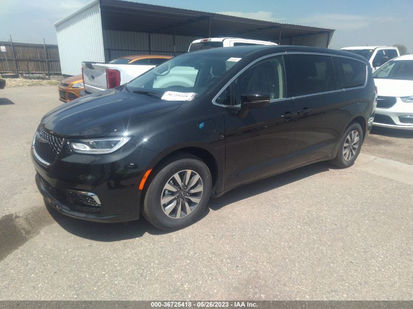 2023 CHRYSLER PACIFICA HYBRID TOURING L - 2C4RC1L76PR555905