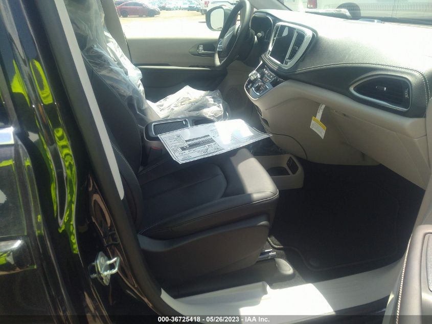 2023 CHRYSLER PACIFICA HYBRID TOURING L - 2C4RC1L76PR555905
