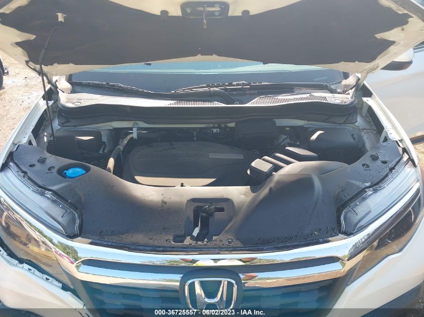 2018 HONDA RIDGELINE RTL-T - 5FPYK3F62JB009383