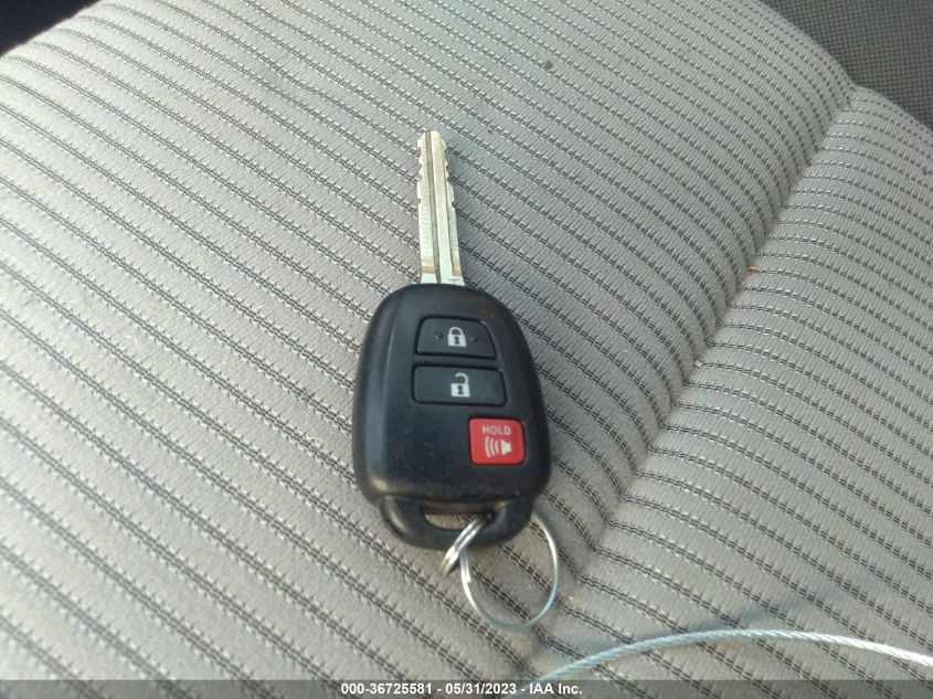 2013 TOYOTA RAV4 LE - JTMBFREV2D5010084