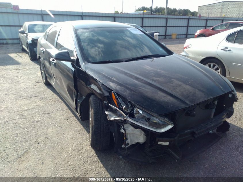 2019 HYUNDAI SONATA SE - 5NPE24AFXKH743748