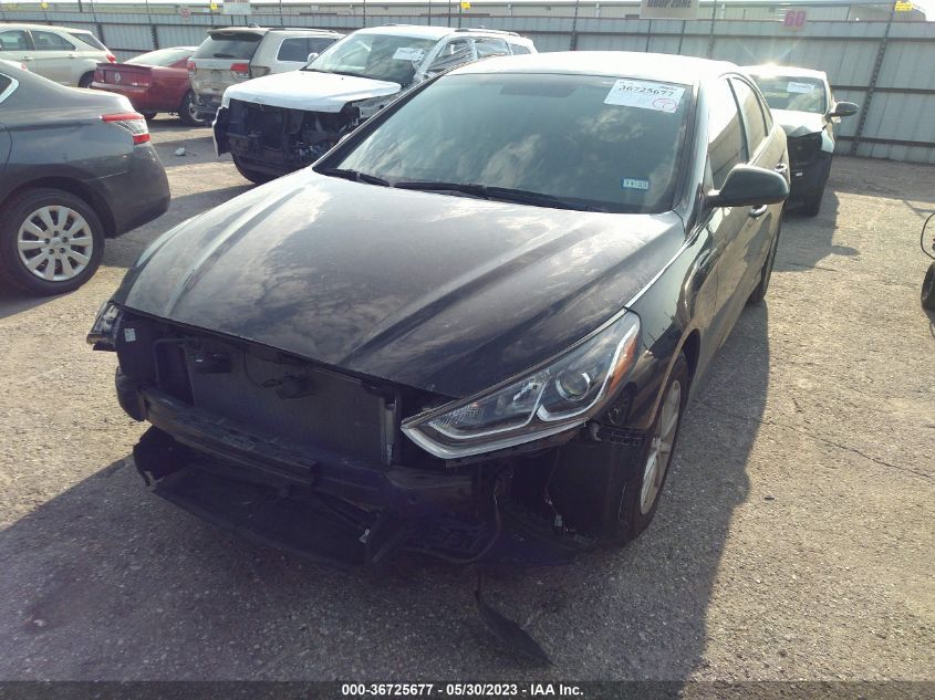 2019 HYUNDAI SONATA SE - 5NPE24AFXKH743748